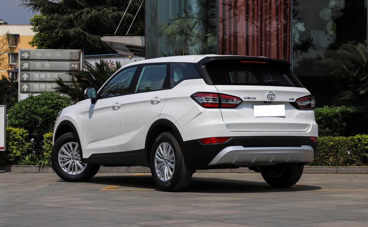 中华v6发动机真是宝马发动机吗,华晨中华v6现市场价多少钱啊