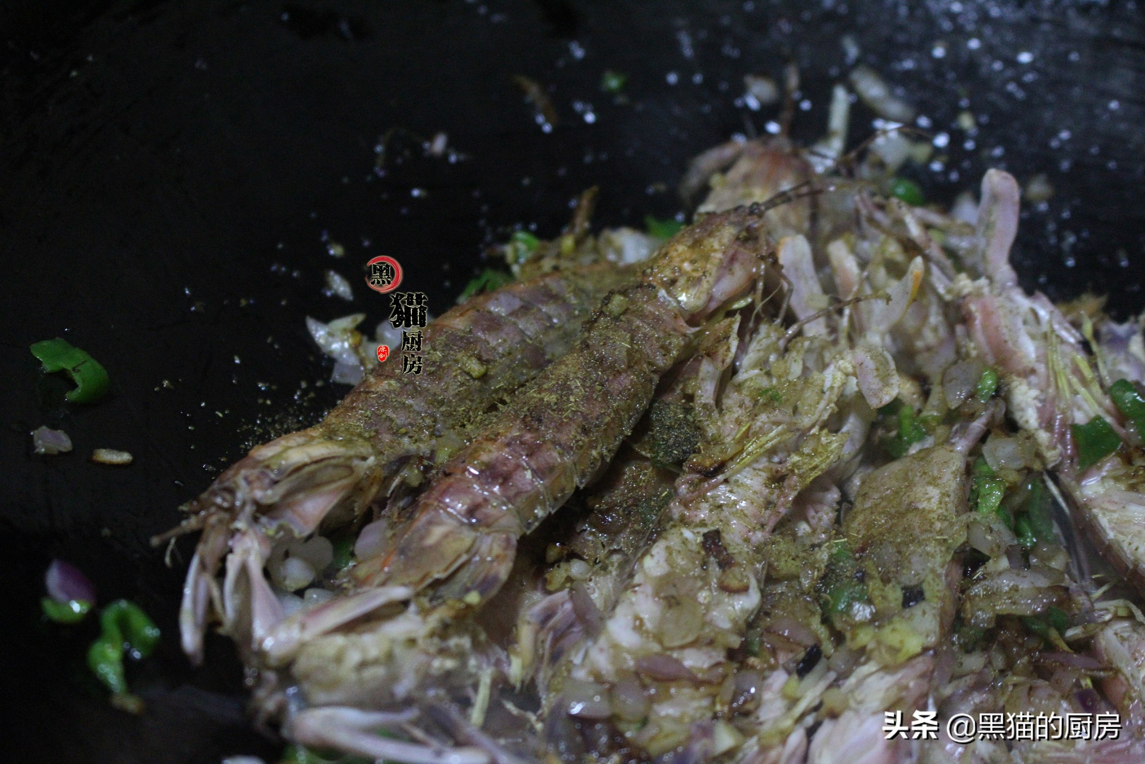 椒盐皮皮虾怎样才能又酥又入味,不用油炸的椒盐皮皮虾