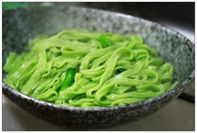 榨汁机鲜榨果汁纯天然无任何添加,榨汁机无渣的