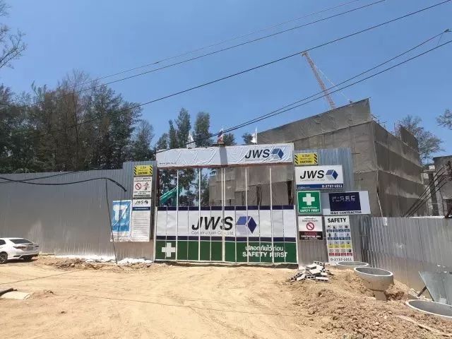 卡马拉海滩周边的度假村,卡马拉海湾全景