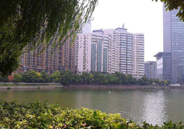 武汉第一5a级写字楼,武汉江岸区高端写字楼有哪些