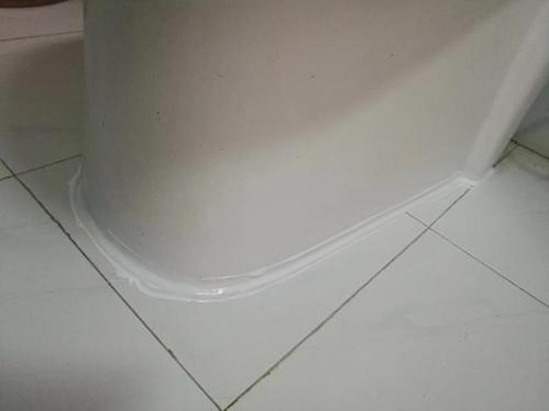 玻璃胶发霉怎么洗掉霉斑,玻璃胶发霉卫生妙招