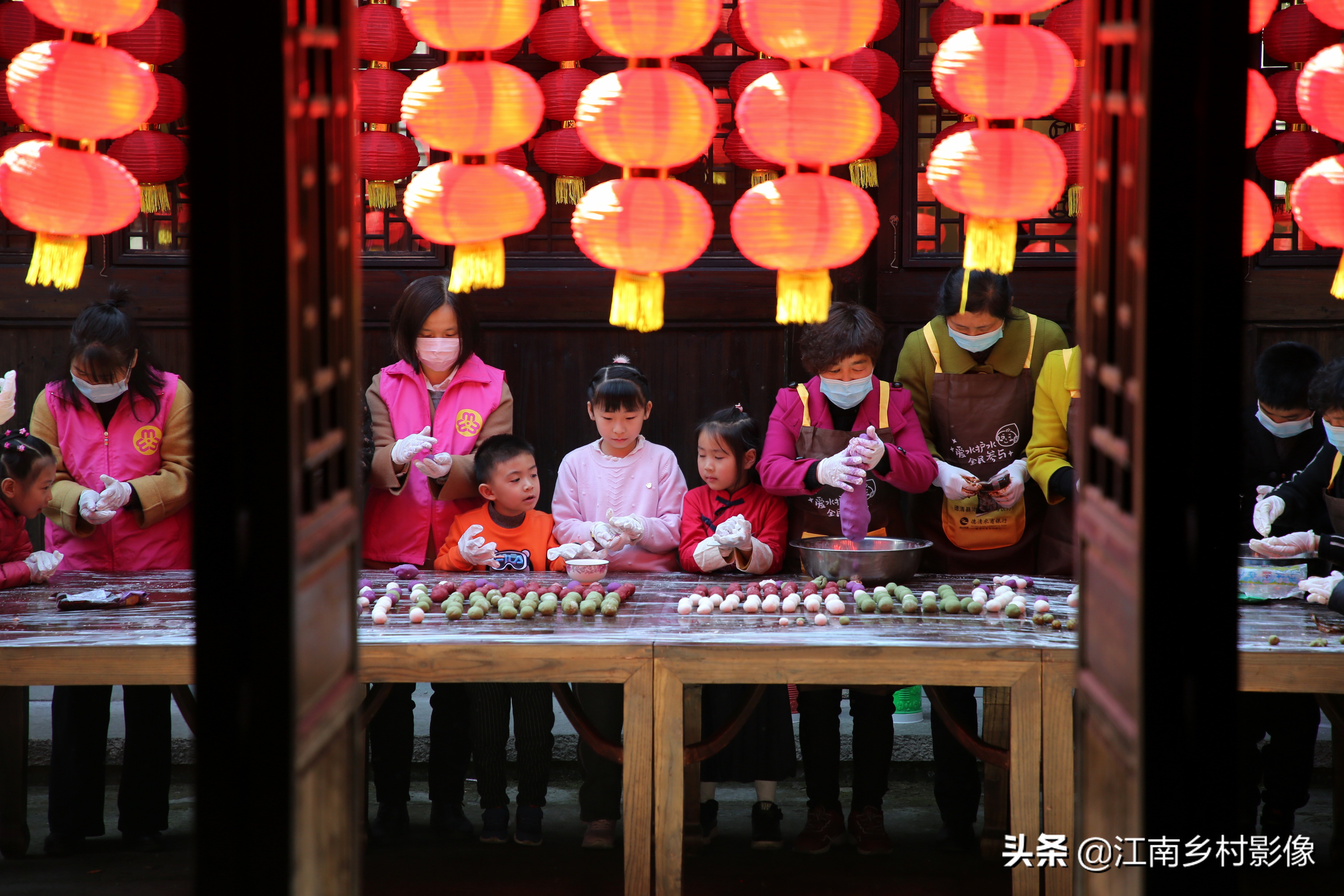 提前的乾元元宵节：灯谜、蚕花、舞龙、越剧、古筝及多彩汤圆