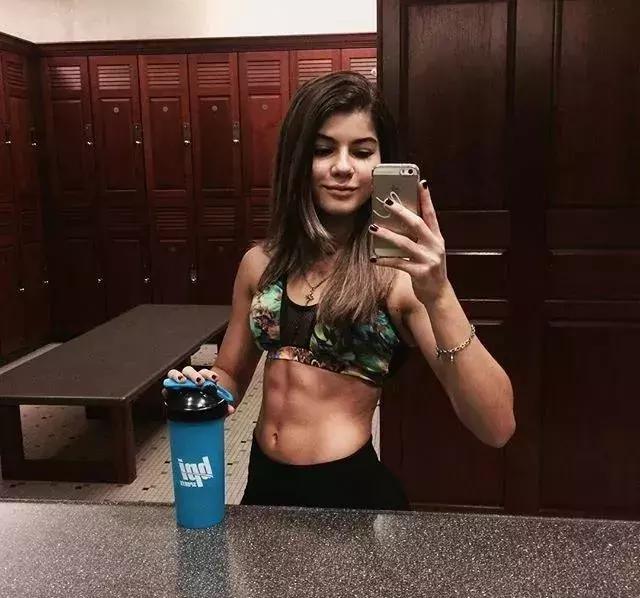 14岁的女生能练成什么样子?