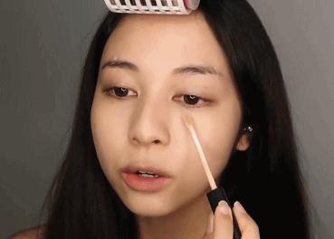 韩系秋日焦糖妆,秋日高级感妆容全靠它