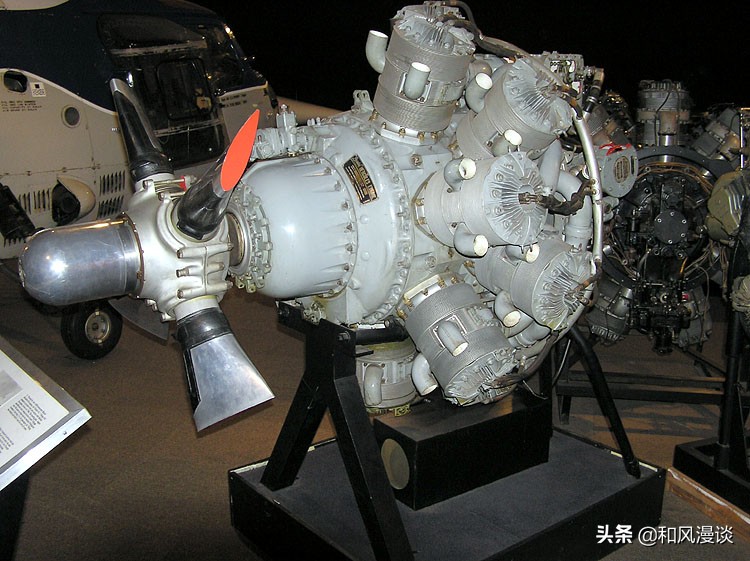 低语死神夜空杀手，不算英俊的传奇多用途战斗机——英俊战士