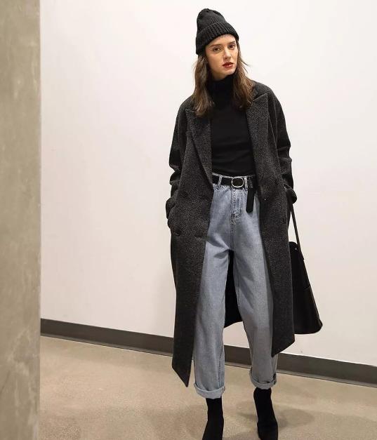 有弹力的牛仔裤会越穿越宽松吗,弹力牛仔裤宽松的好还是紧身的