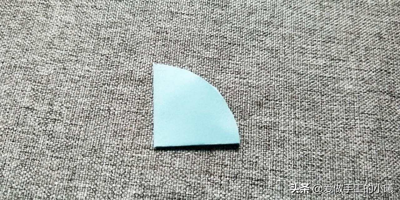 用简单的方法折一把小雨伞,小雨伞怎么折又简单又漂亮