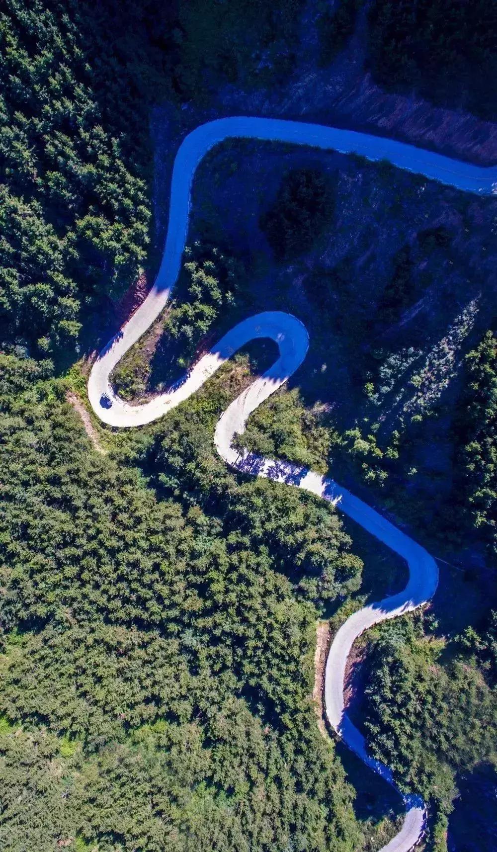 致敬祖国绘画作品高难度,关于祖国的手绘画