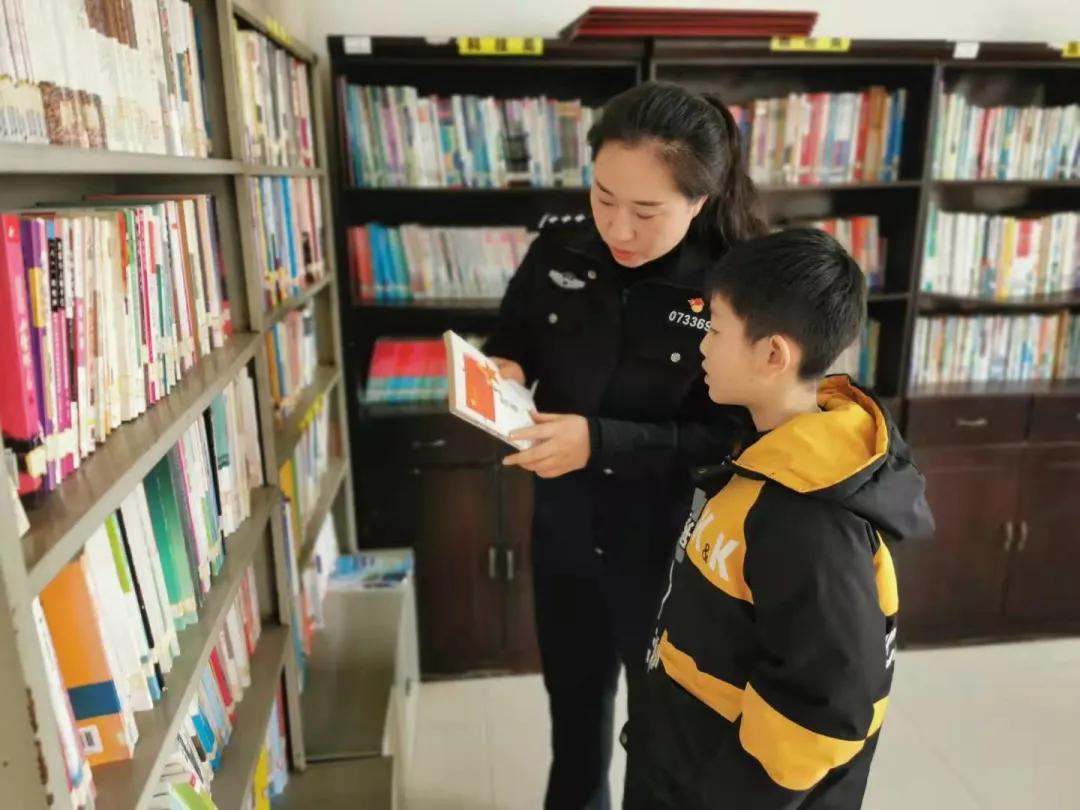 【学雷锋纪念日】江西赣县:公安版“雷锋日记”,用行动践行雷锋精神!