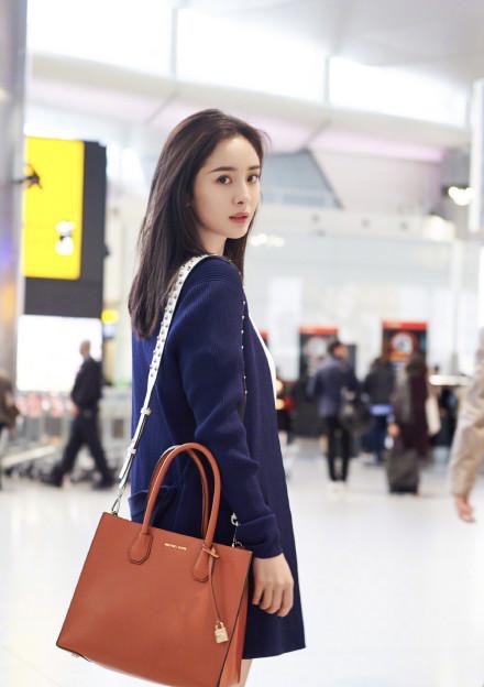 杨幂同款直发梳推荐,杨幂同款金稻直发梳测评