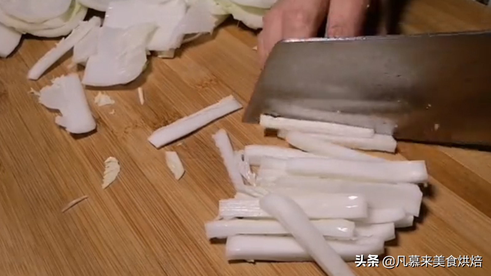 吃了三十年白菜就服这种做法,吃了30年白菜原来一直都切错了