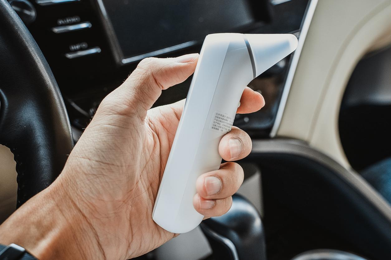 一秒测温,家中宝宝发烧有利器!米家耳温枪上手体验