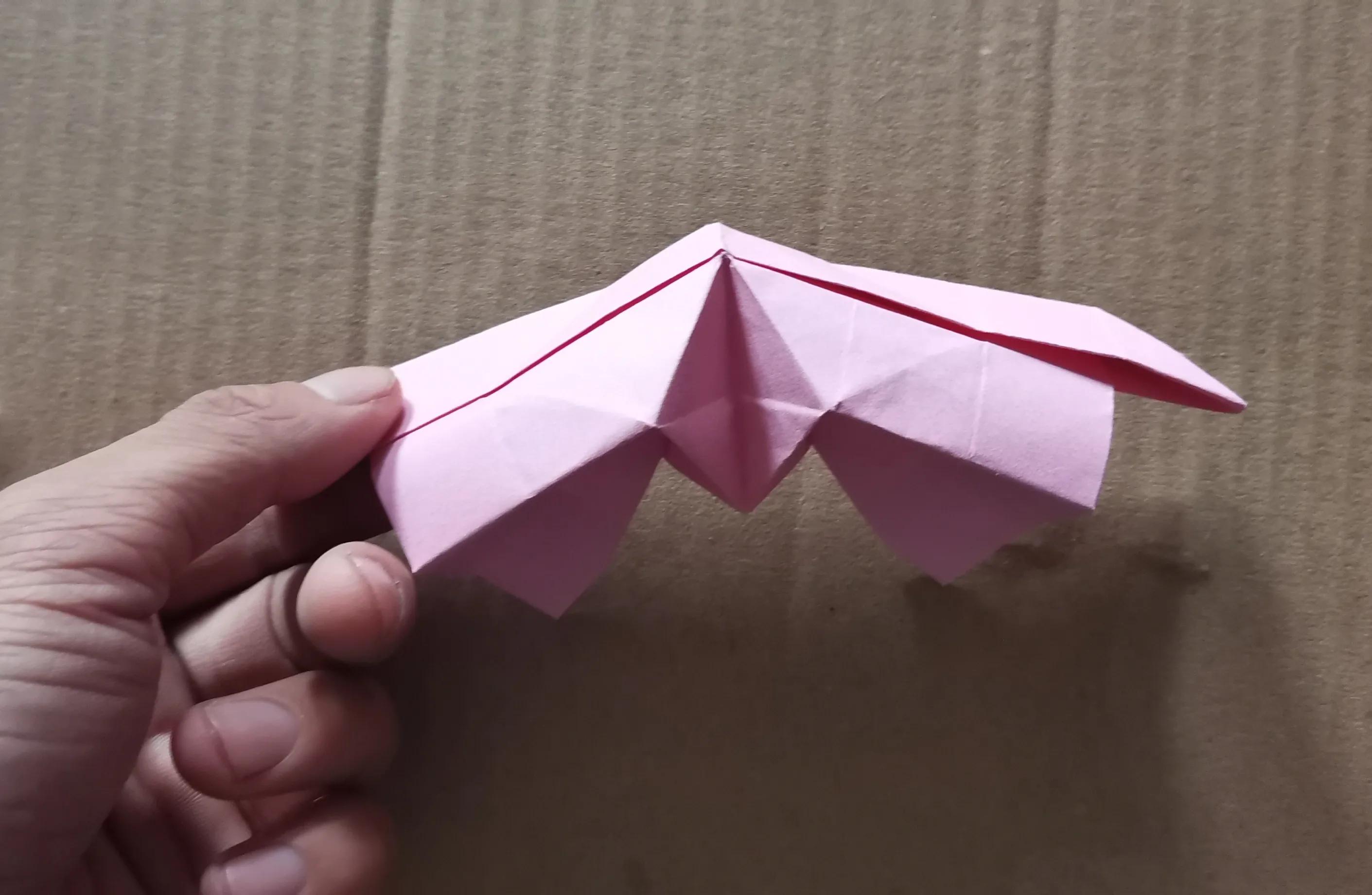 一张纸折的立体蝴蝶慢动作,用8厘米的纸折蝴蝶超简单