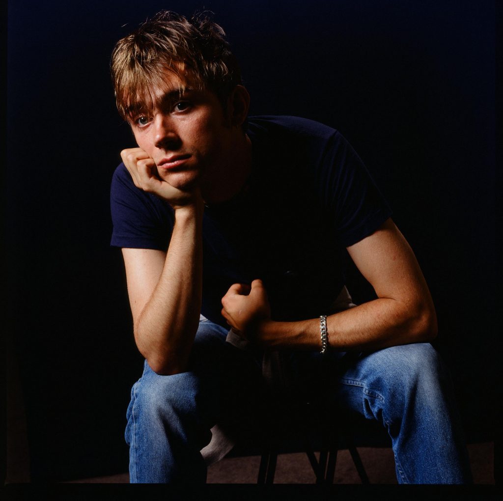 从身无分文到亿万富翁纪录片,从身无分文到百亿富翁电影