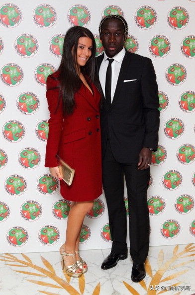 极品重口味，库尔图瓦、科尔出轨对象一言难尽，女友长得倾国倾城