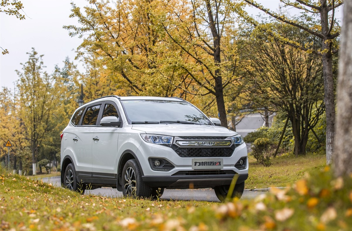 适合全家出行的百万级suv,全家出游跑长途最舒服的suv