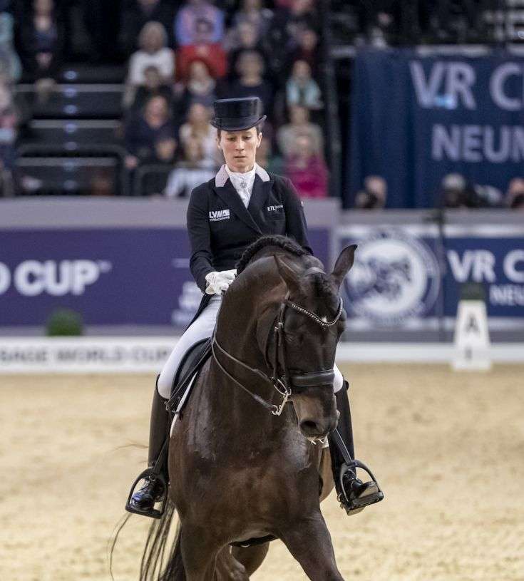 一触即发第一节,一触即发中外对决