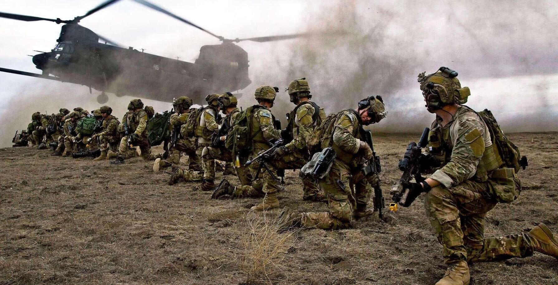 被中俄*队军**包围咋办？美军想出奇葩妙招：用火箭快递运输补给