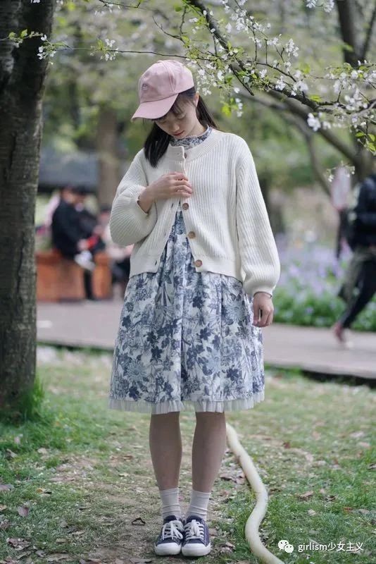 樱花与Lo|春天来了,好想穿上小裙子去赏花啊