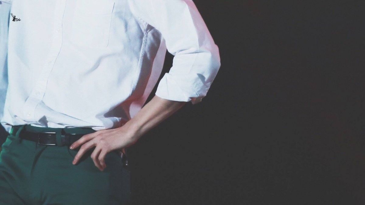 白衬衫在男生身上,为什么会有这么大的魅力?