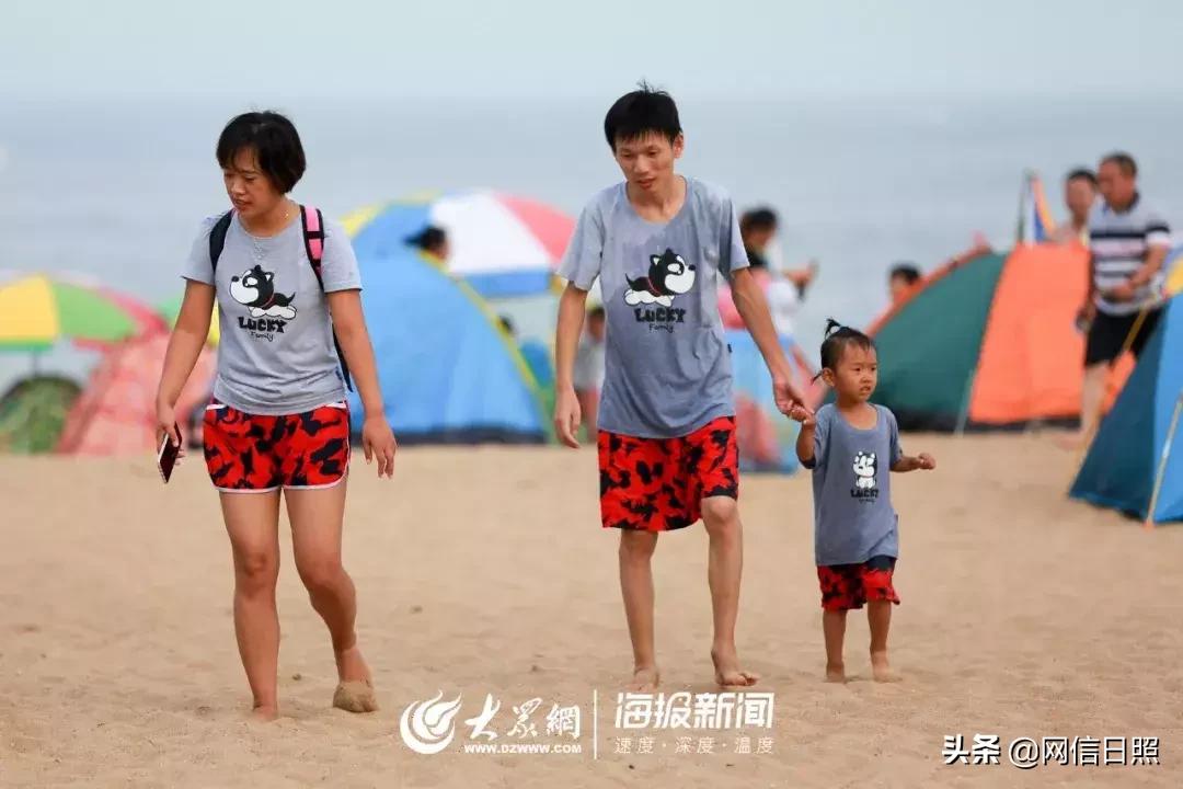 全是东北人的海边,日照海边下饺子