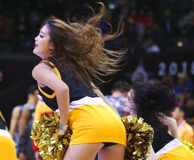 曾经她们的颜值惊艳了一个时代,cba一字马秀