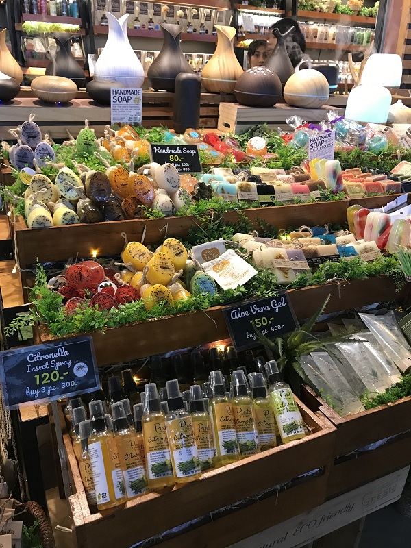 曼谷购物必买零食,曼谷购物特产哪里买便宜