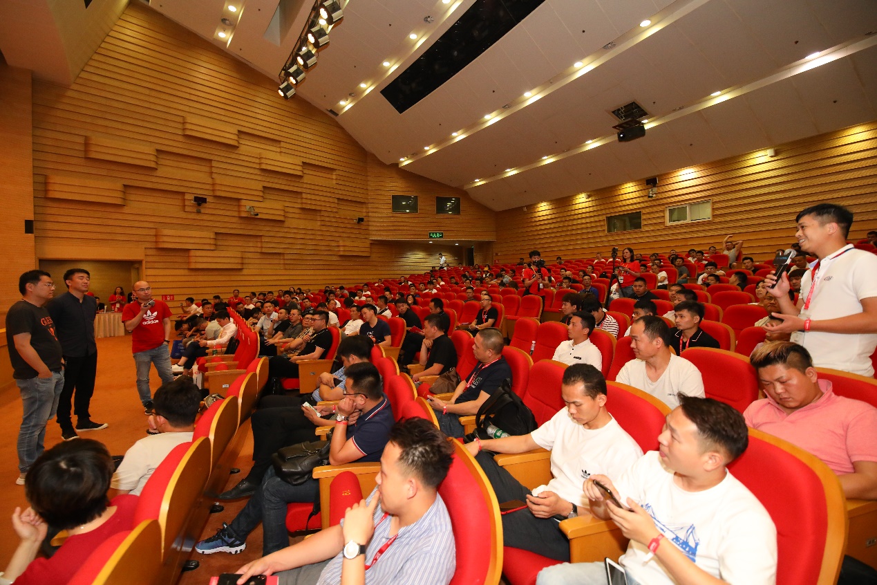 超48万人次赴约第四届消博会闭幕,郑州国际会展中心万象大会