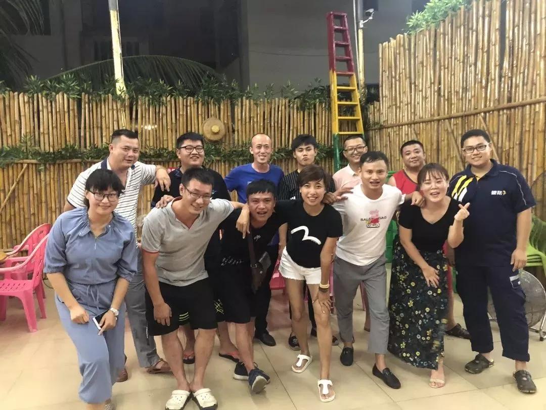 东北妹子干快递,东北女老板创业一天营业额