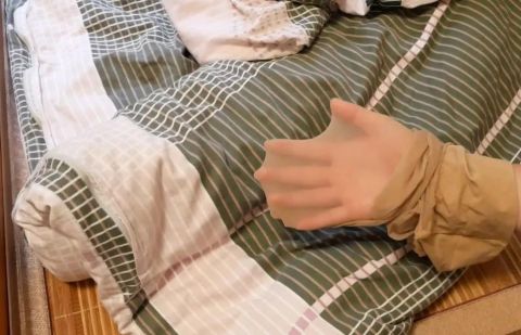 快把*袜丝**扔床上，有大用途，女性朋友抢着学一学，涨知识了