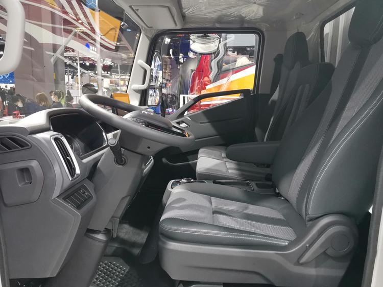 上汽跃进h300自动挡双排轻卡价格,跃进h300自动挡轻卡可靠性怎么样