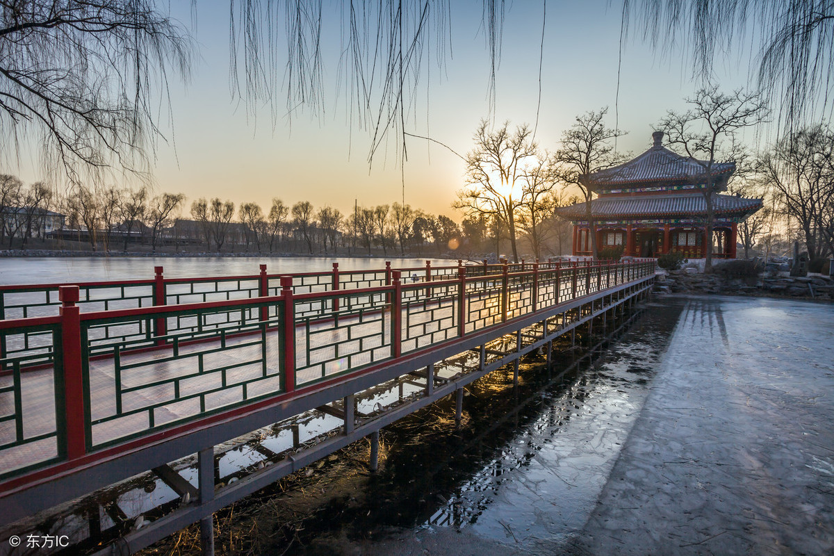 最经典的十首古诗词,值得收藏的十首经典古诗词