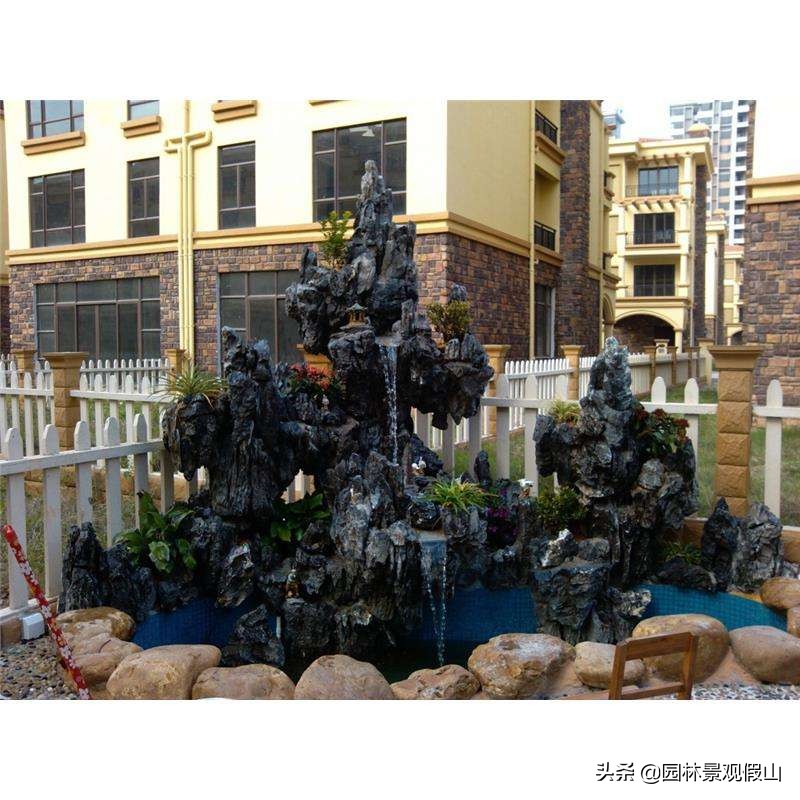 盆景假山用什么草点缀,室内景观假山鱼池绿化