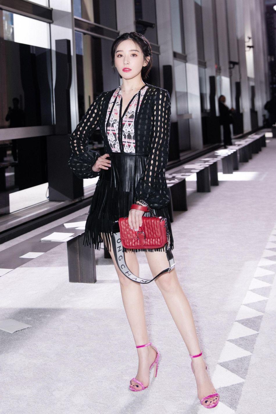 阚清子穿搭风格,娃娃脸怎么穿出高级感