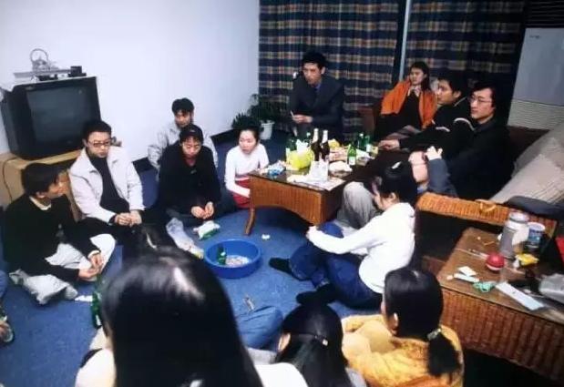 哪一年岳云鹏14岁郭德纲26岁,岳云鹏王宝强郭德纲马云成长史