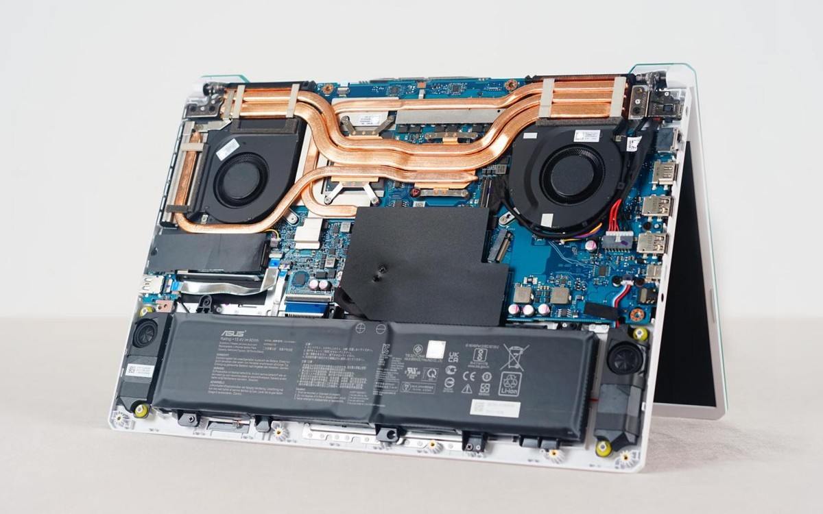 性能怪兽,5900HX+RTX3070,2.5K屏幕,华硕进阶版天选2笔电测评