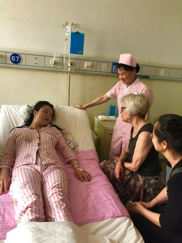 关于母乳喂养的感人故事,母乳喂养的感人事件