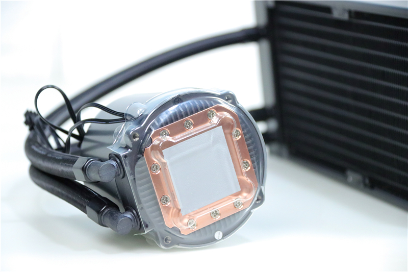 九州风神冰堡垒青春版水冷,九州风神玄冰55机箱配风扇