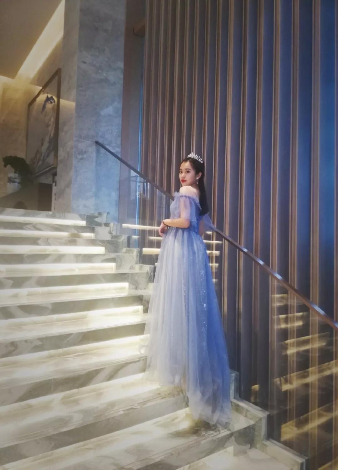 QUNEEN梦游仙境女王派对，天著之上有美的竞相发生