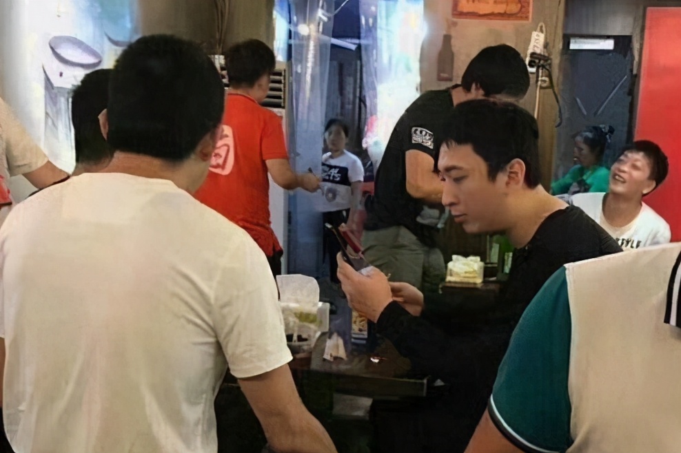 《073邀》盟重烧烤黎明杰，与三位好友创造的东瓜山“传奇”