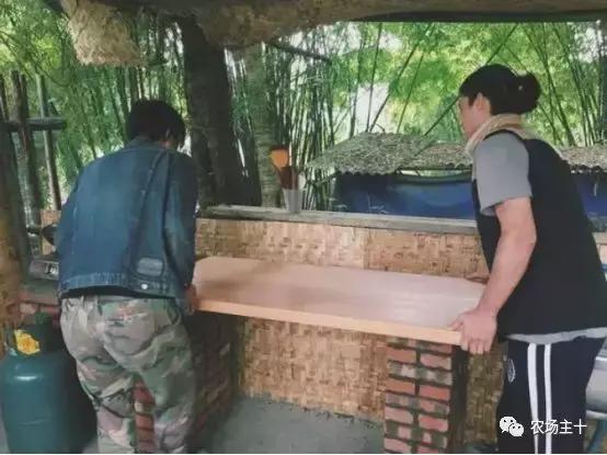 改造山野小院记录田园生活,花4万块钱改造的小院