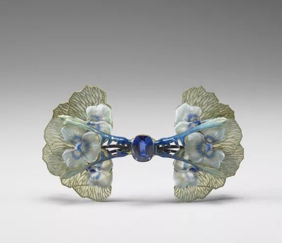 他是珠宝界的叛徒,但一件珠宝就能卖600万