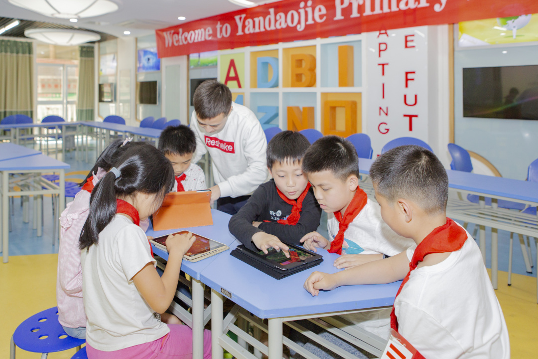 办好家门口的优质学校,办老百姓满意的家门口好学校