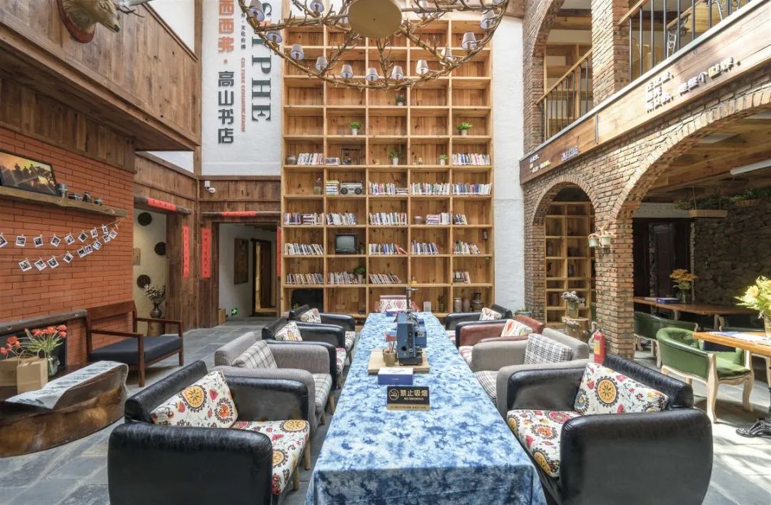 贵州悬崖民宿排行榜前十名,贵州江口梵净山云溪小筑民宿