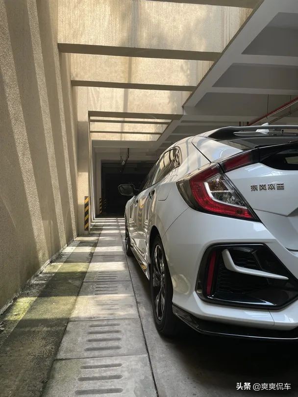 侯社长喜提手动两厢思域聊聊手动挡的魅力