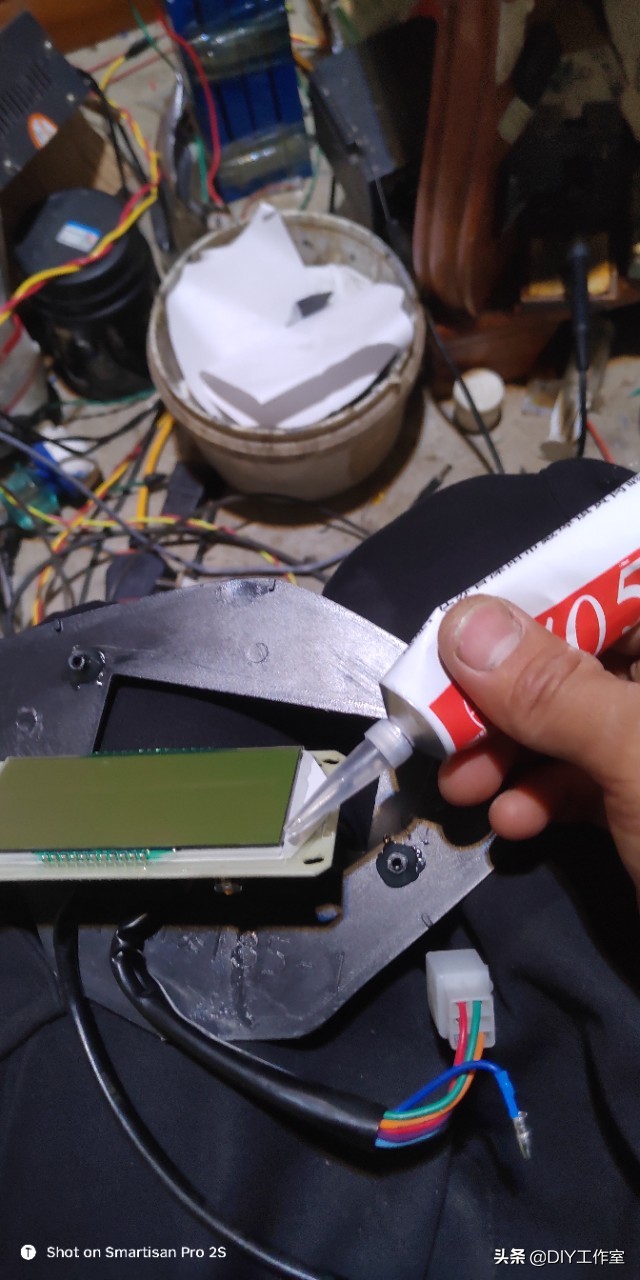 强迫症技术宅花了一千多网购电动车回来DIY组装