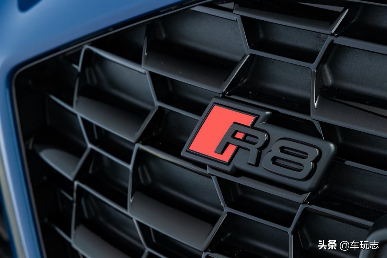 奥迪R8V10Coupeperformance版,新款奥迪r8v10performance版本