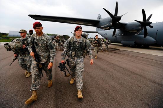 即使面临美国制裁，这个亚洲小国依然坚定进口俄*火军**，原因为何？