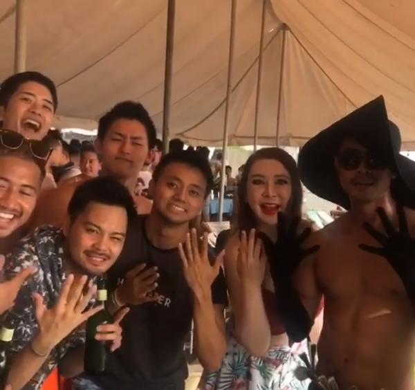 买大牌买到让总裁亲手写感谢信？这位日本女土豪，被封GUCCI女王